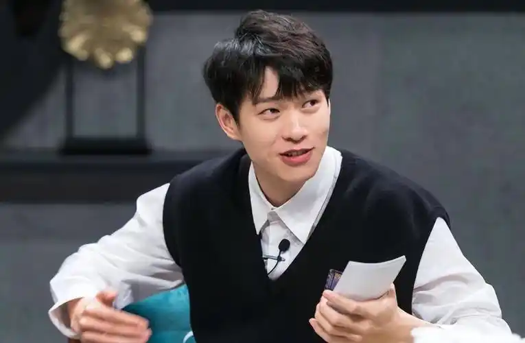 魏大勋个人资料简介及家世("抠门富少"魏大勋:30岁身价过亿)