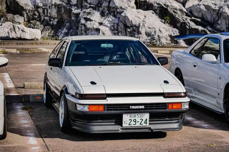 丰田  #丰田卡罗拉  #丰田86  #86  #ae86  #秋名山车神  #藤原豆腐