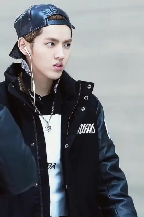 astar_秀 2014-10-03 12:15:52 收集到 吴亦凡 14