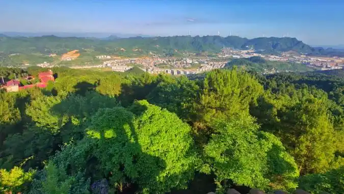 明朝洪武年间设"清平卫",后改名为"清平县", 民国三年(1914年)改名"炉