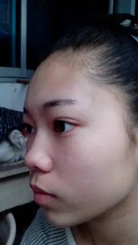 我这是塌鼻梁么 好低