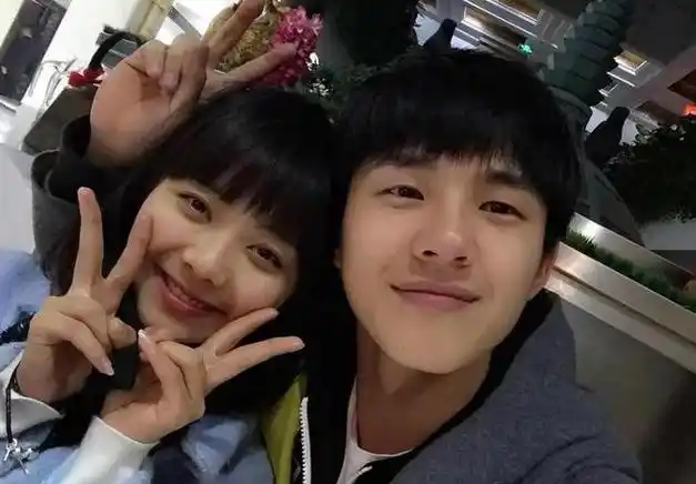 善恶到头终有报,33岁"无人敢娶"的谭松韵,已经活成了"笑话"|刘昊然