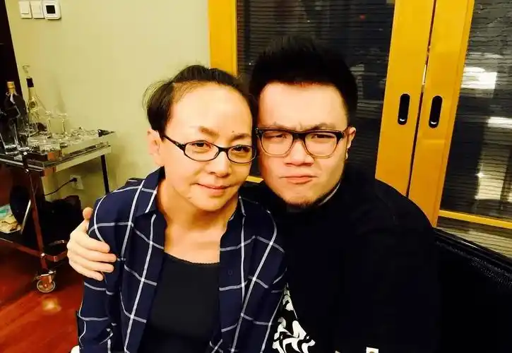 宋丹丹:我只是短暂地出轨了_袁钢_北京市文联_男孩