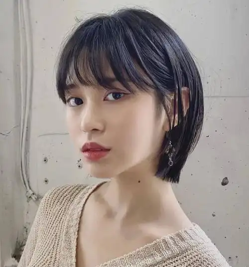 短发也温柔轻熟短发