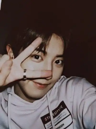 女友视角|朴灿烈_高清图集_新浪网