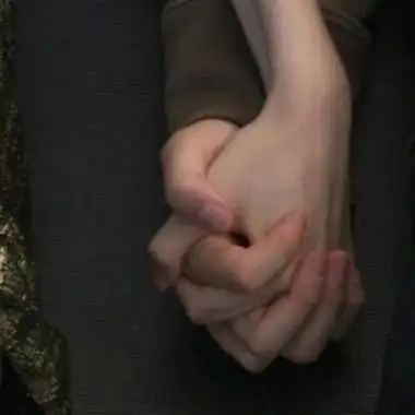 手控男女牵手头像 男女各一只手牵手图片头像_情侣头像_美头网