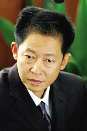 王志文"本色"演国家干部:化妆的干部不靠谱