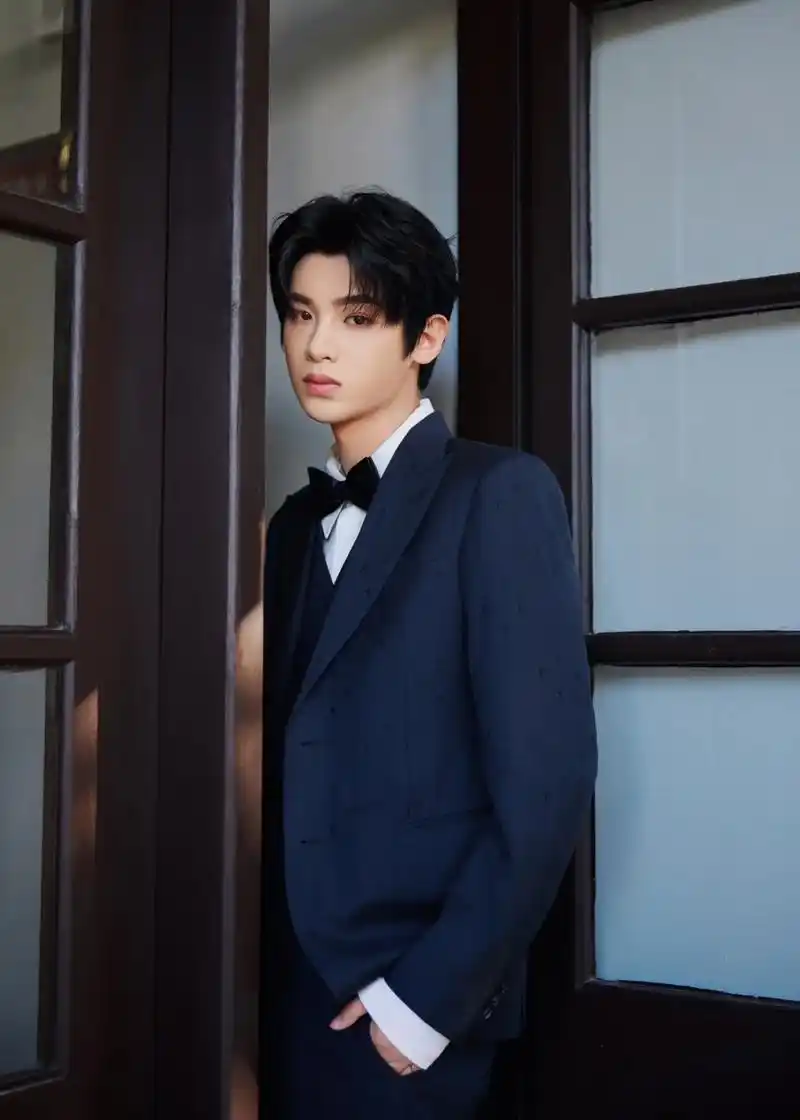 黄明昊出席第十届丝绸之路国际电影节.#黄明昊