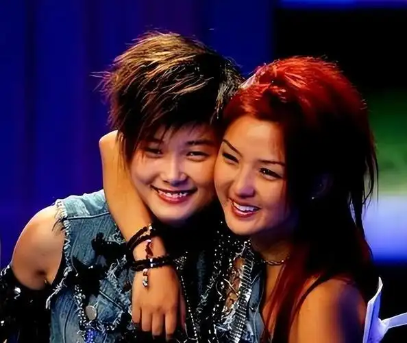 19年后再看李宇春何洁,一个咖位高不可测,一个证实郭德纲没说错