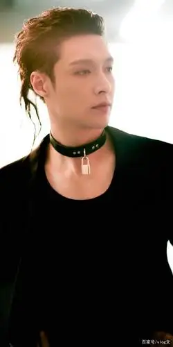 街舞3:又见帅气张艺兴!特别放出艺兴高清壁纸,快来收藏