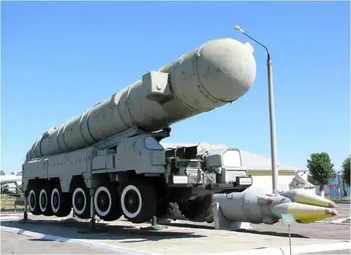 ss-20中程弹道导弹