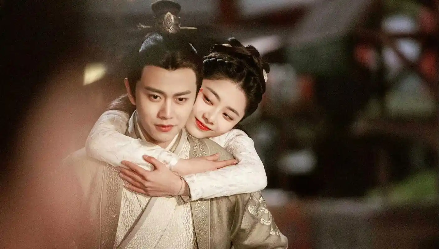 任嘉伦谭松韵|这俩人太同频啦