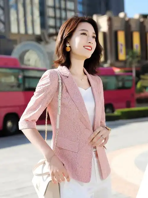 共360 件七分袖蕾丝显瘦小西装相关商品