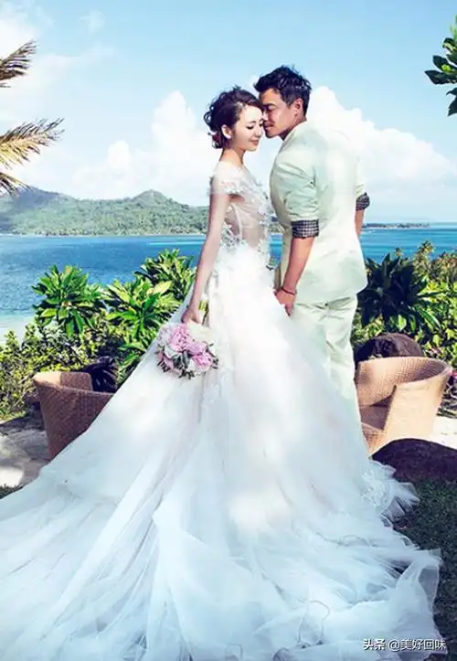 明星婚纱照:罗晋与唐嫣,陆毅与鲍蕾,沙溢与胡可,张杰与谢娜