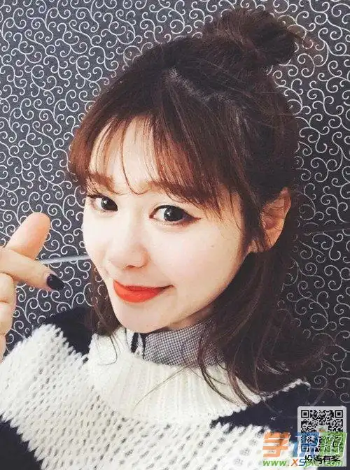 半丸子头适合的刘海图片