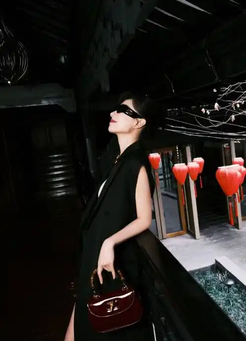 万茜美白长腿写真太美艳动人了爱了爱了