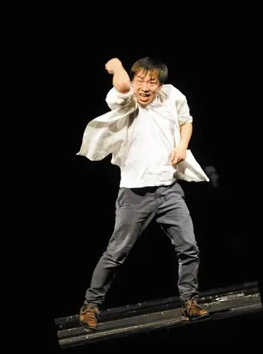 黄渤成为"春晚舞王"并非偶然,这么多年他除了演戏就是在跳舞