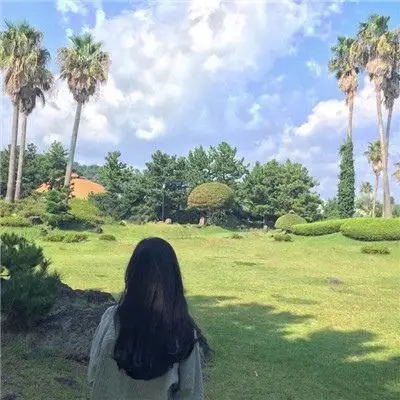 唯美女生小清新2020背影头像大全 别把你的傲气当资本来炫耀