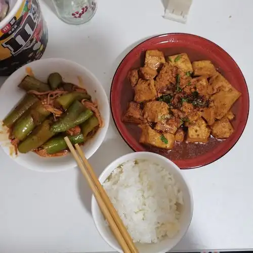 中午做了两个简单的家常菜 超级好吃