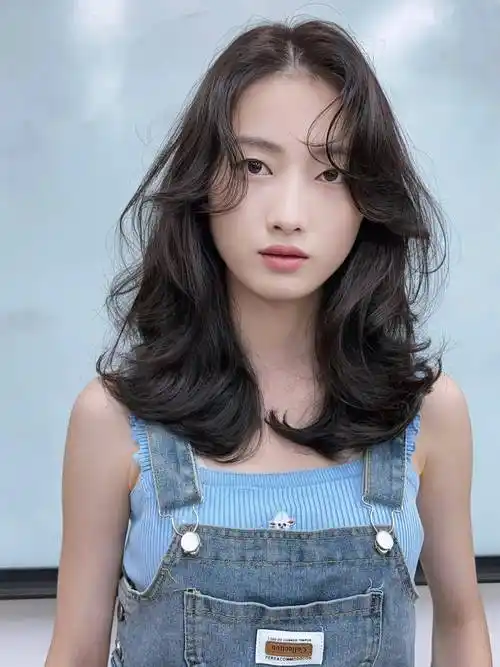 女发这样剪,洋气还时尚,千万别错过_发型_刘海_短发