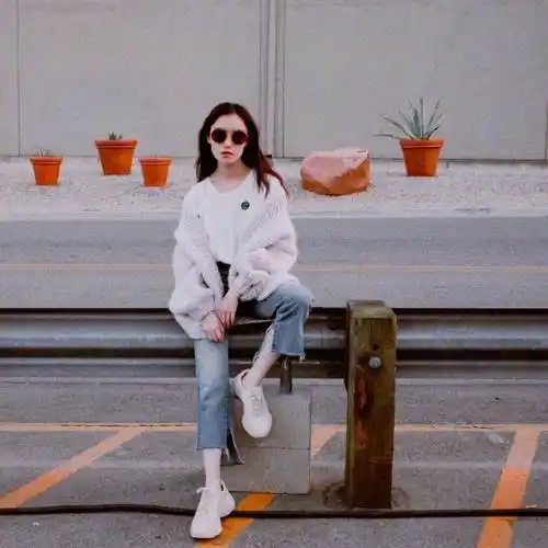 2018年7月22日 13:01   关注  壁纸 头像 背景 倪妮 评论 收藏