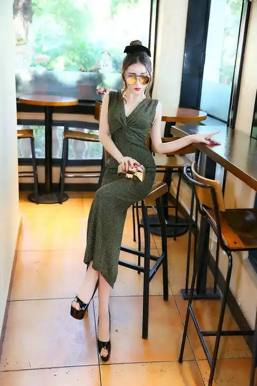 宴会活动这样穿自信优雅撩人曲线更显女人味