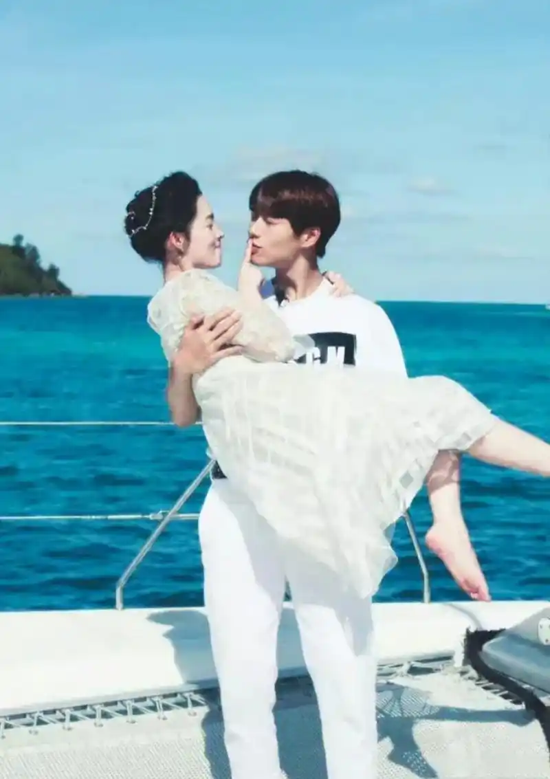 魏大勋和杨洋的关系,是不是因为他们都和沁沁有一腿呢?