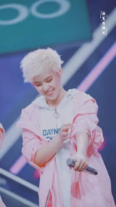 火箭少女101杨芸晴