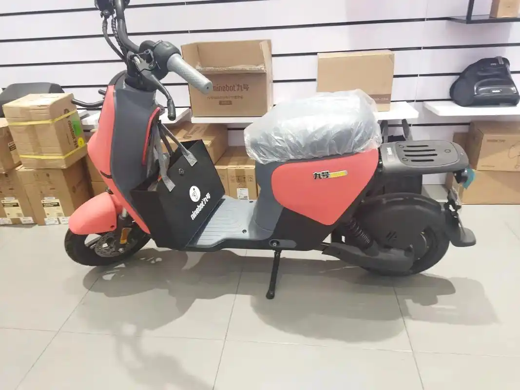 小米九号电动车五里亭店