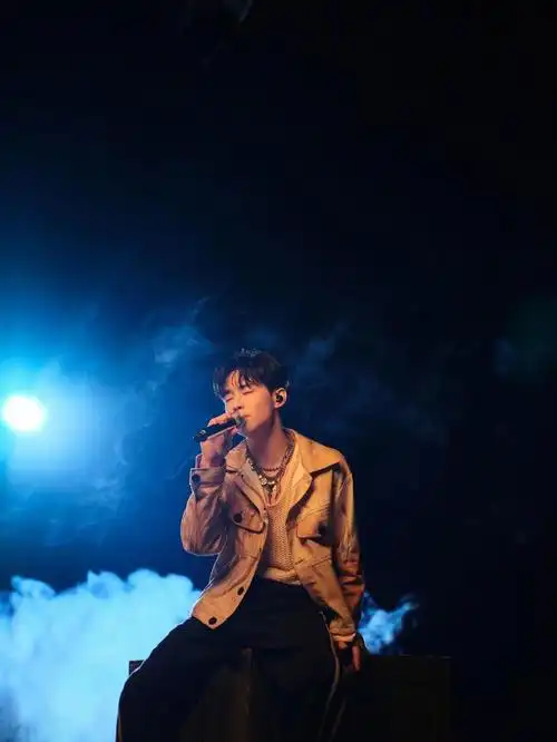 刘宪华_新浪新闻