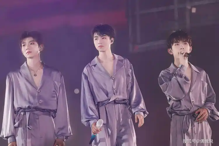 原创2019年最后一天tfboys将合体肖战王一博将同台芒果妈妈给力