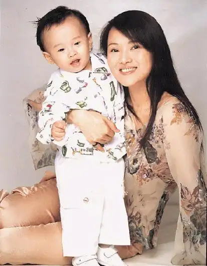 天然萌系星二代席卷娱乐圈小鬼们势不可挡组图