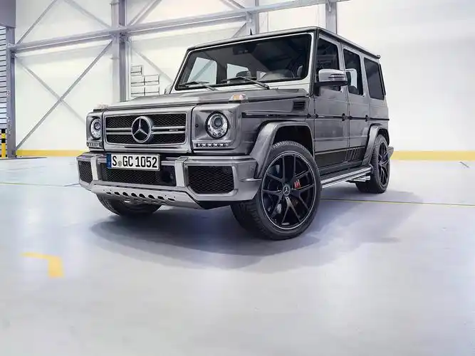 2016 梅赛德斯·奔驰g级汽车高清桌面壁纸