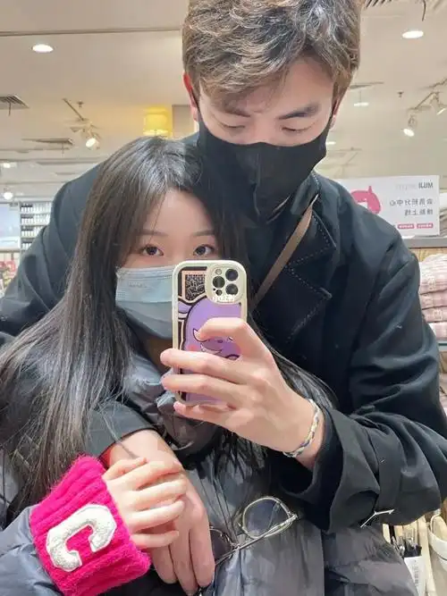 跟女朋友身高差近35厘米是什么体验