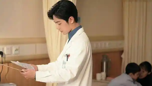 将被韩国引进,肖战携顾魏走出国门,3处表演获赞_顾医生_女朋友_林之校