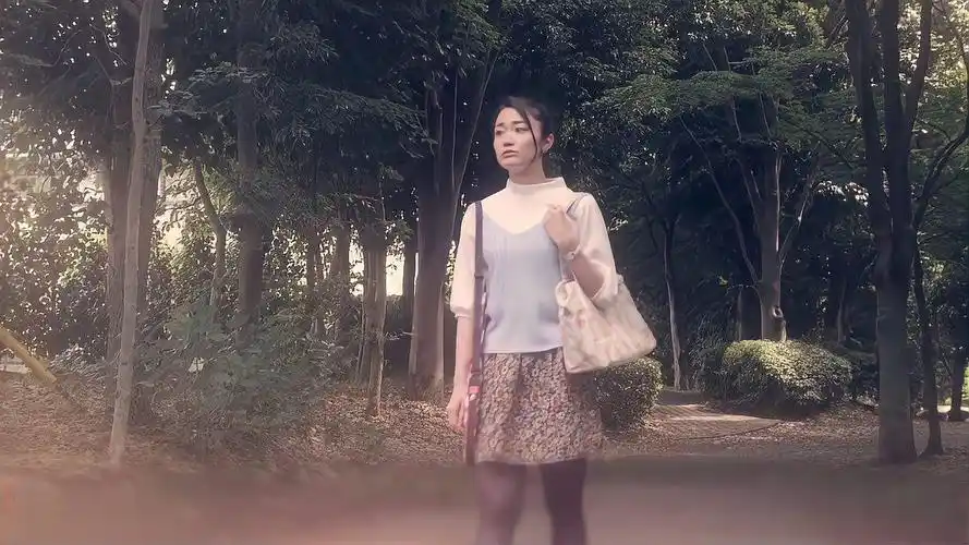 捷德:萌亚胆子太大了,看见外星人都不怕,一脸的淡定