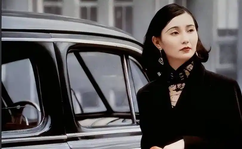 "影后"张曼玉:独居贫民区,58岁不婚不育,她究竟在追求什么?