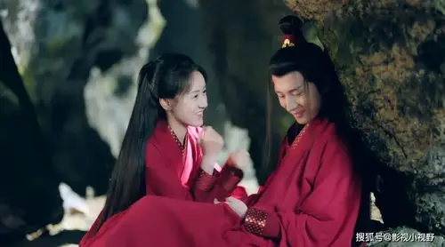 琉璃:司凤璇玑原地成婚,绿茶男别再来捣乱_仙侠剧