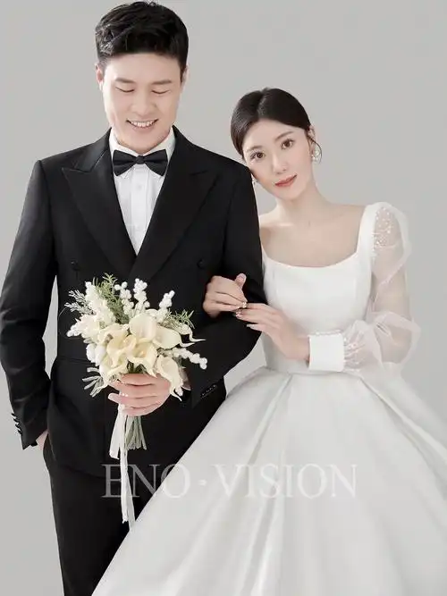 100真实客片室内极简婚纱照丨徐州婚纱照