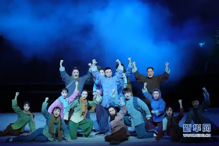 安溪高甲红色剧目《莫耶·延安颂》剧照.