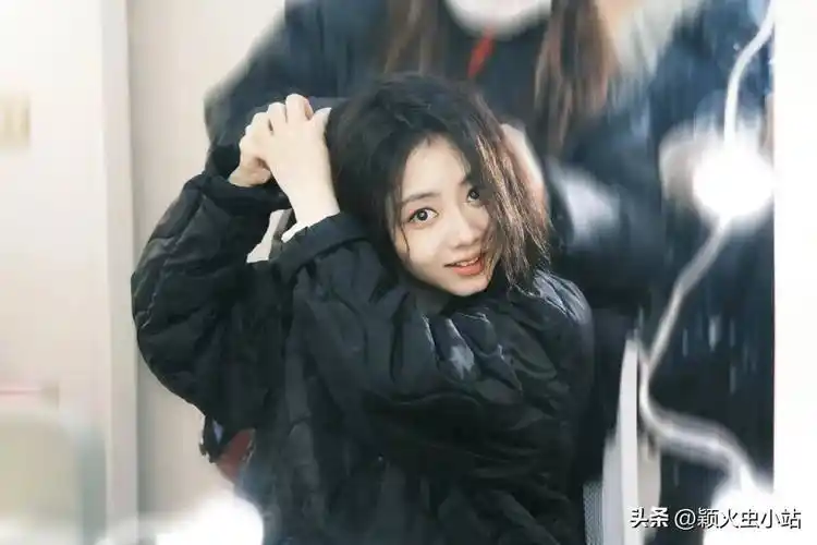 321娱乐速递张艺兴杨紫任嘉伦谭松韵钟汉良李小冉赵露思刘宇宁