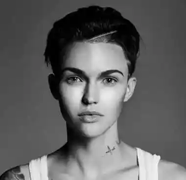 帅气的超短发型女孩子超短发帅气发型 - 穿衣搭配技巧指南网