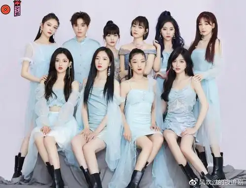 队长yamy没动静先来看曾经的火箭少女队长yamy,大家可以发现她的最新