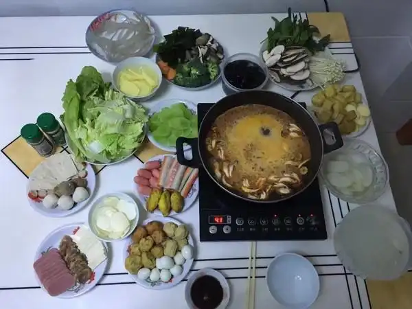 是谁┈┾让那年华流逝ミ﹏做的家庭火锅