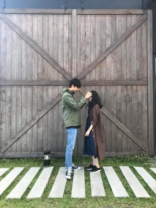 情侣身高差越多越甜蜜 韩研究:男生够高大,女生更开心