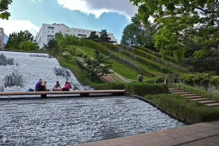 设计集锦跌水景观赏析