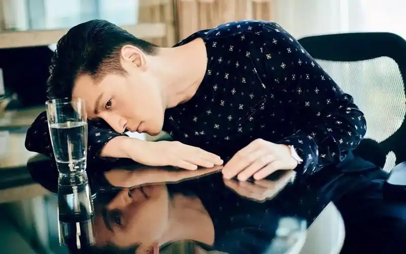 【胡歌】【忘记时间】【阿玛尼春季广告混剪】_哔哩哔哩 (゜-゜)つロ