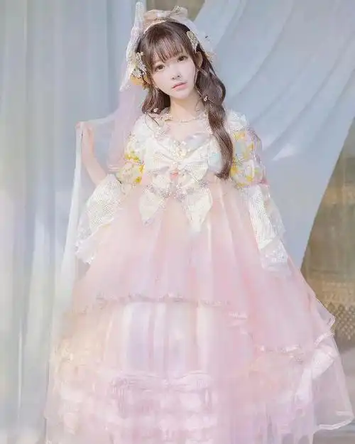 lolita谁不爱呢|lolita|网红|yurisa|萝莉_网易订阅