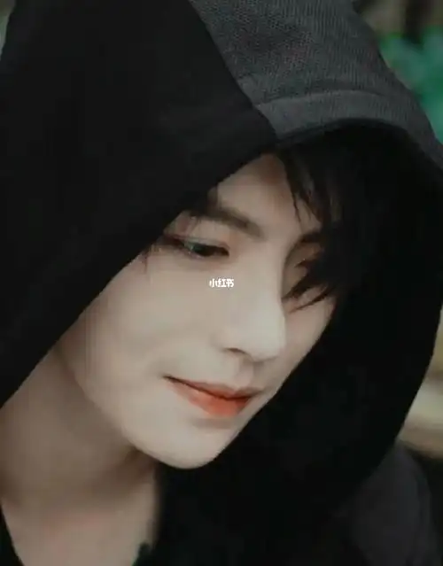 这笑的也太令人动心了