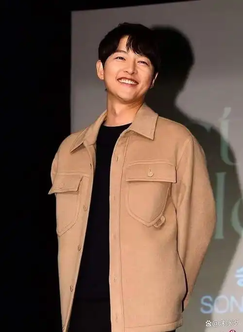 宋仲基指"长得帅不是负担" 曾拒演《狼少年》自认太傲慢